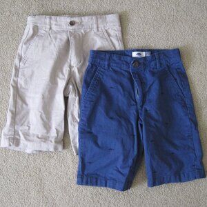 Set of 2 Old Navy Boy’s 8 Slim Navy Blue Shark Khaki Tan Ecru Shorts Summer